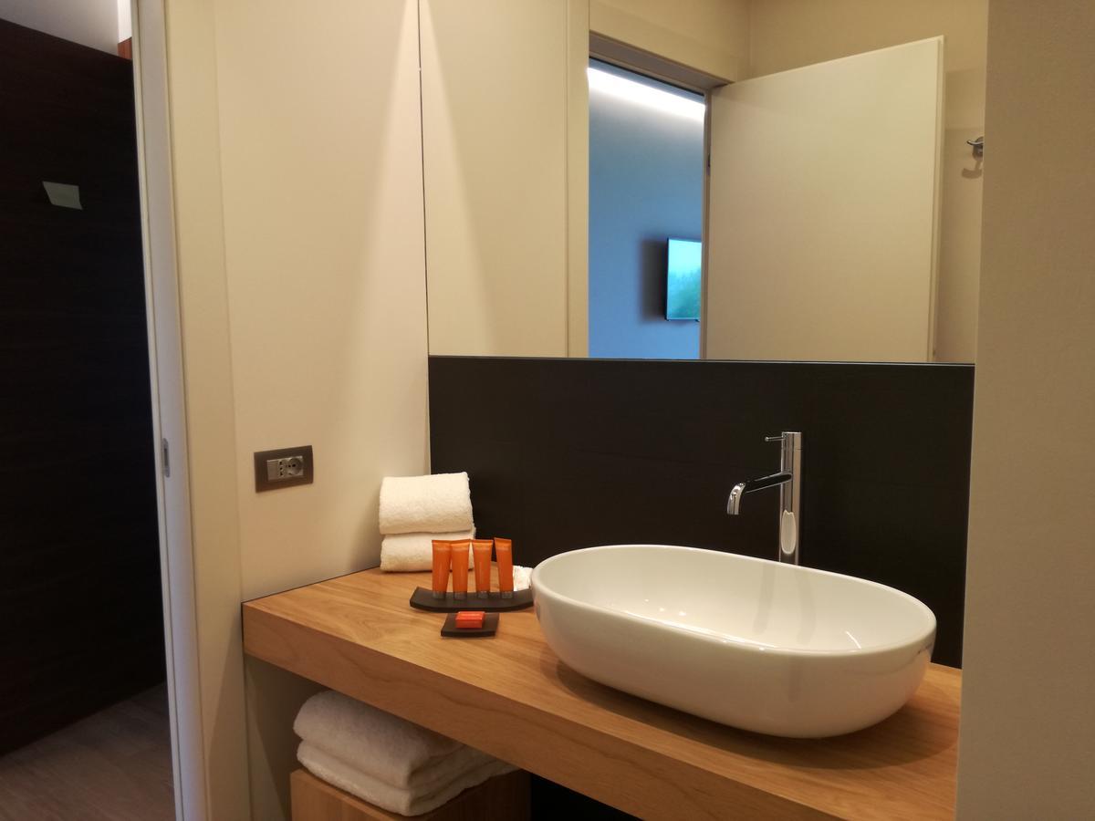 Relais Le Rocche Hotel La Morra Ngoại thất bức ảnh